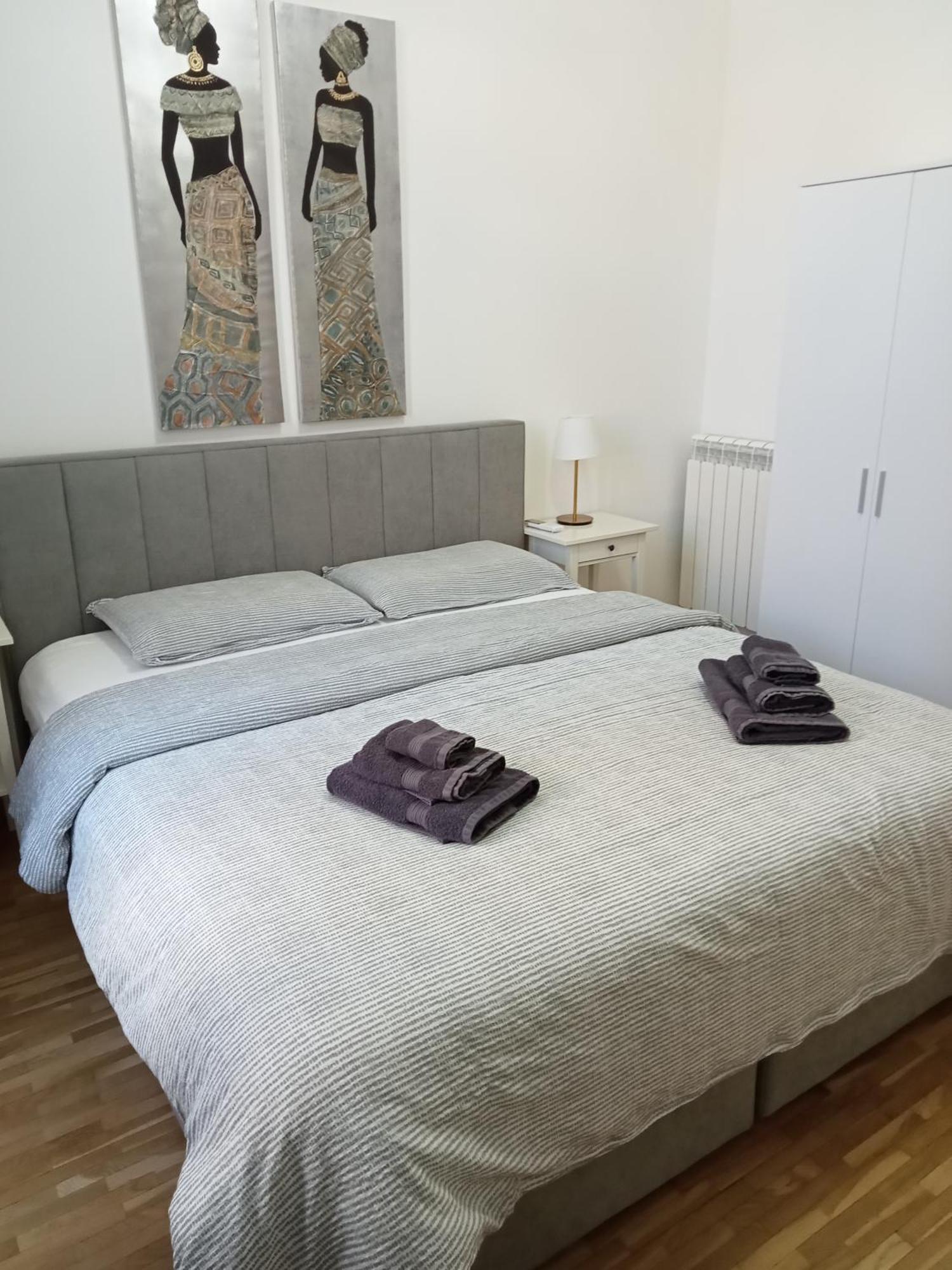 Fenix Rooms Trieste Exterior foto