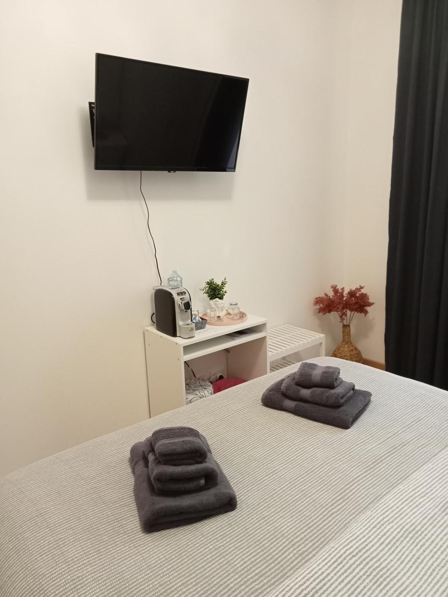 Fenix Rooms Trieste Exterior foto